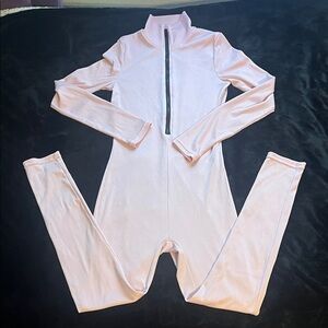 SHEIN Light Pink Kids Footie with Zipper